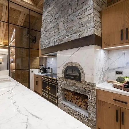 Eagle Perch Chalet Mountain Hideaway Above Apartment